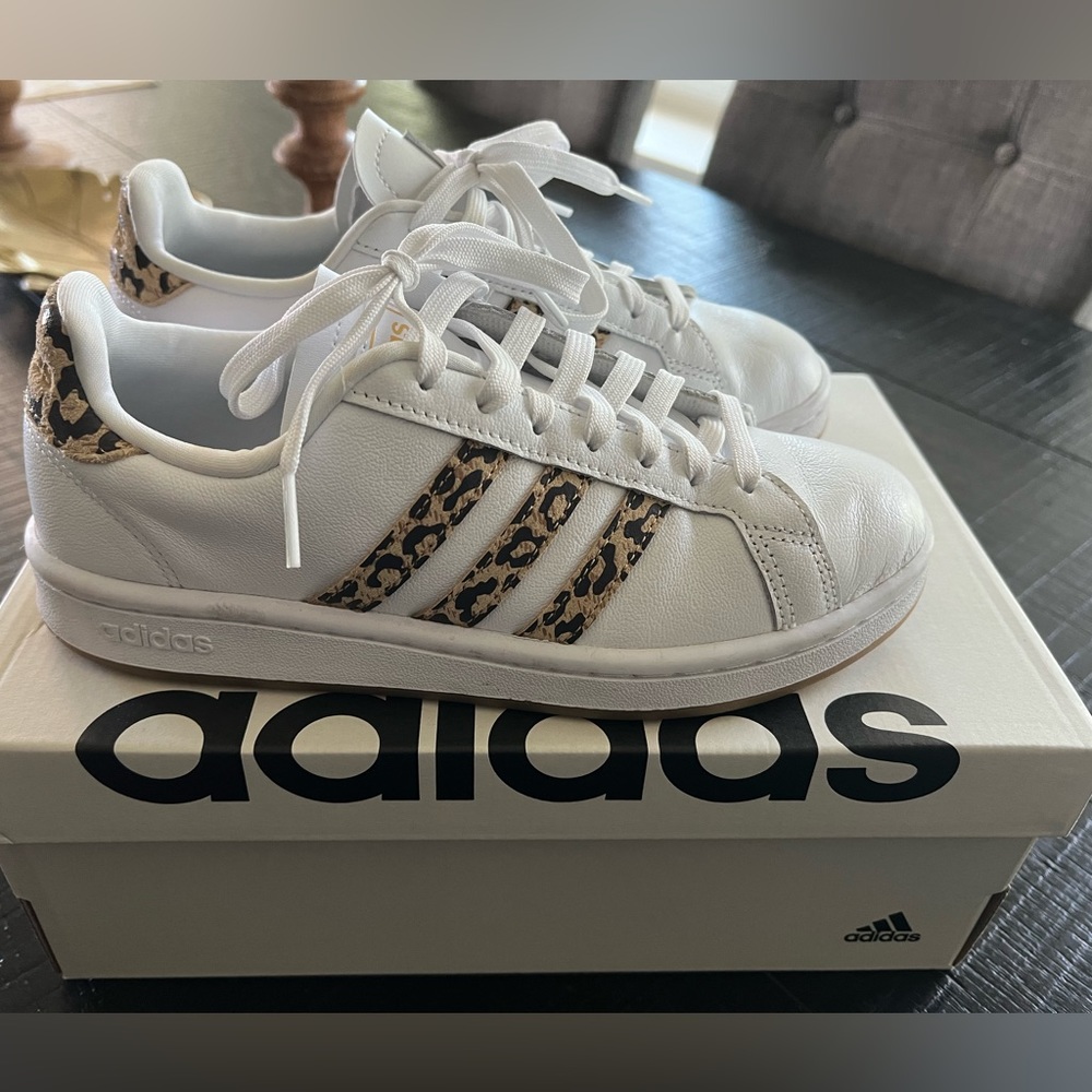 Adidas Grand Court